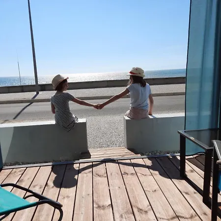 Magnifique Face A La !! Charmette Daire *