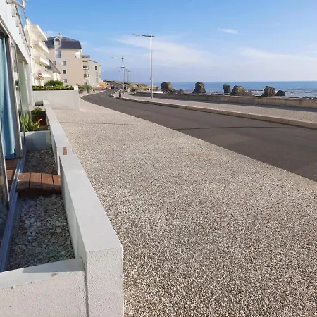 דירה Magnifique Face A La !! Charmette סנט-אילר-דה-רייה